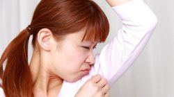 Tips Mengatasi Masalah Bau Badan