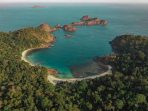 Pantai Wedi Ireng Banyuwangi