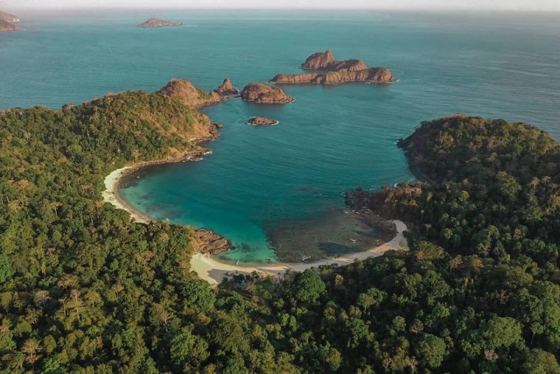 Pantai Wedi Ireng Banyuwangi