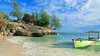 Pantai pulau Selayar