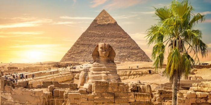 Piramida Agung Giza: Simbol Kemegahan Mesir